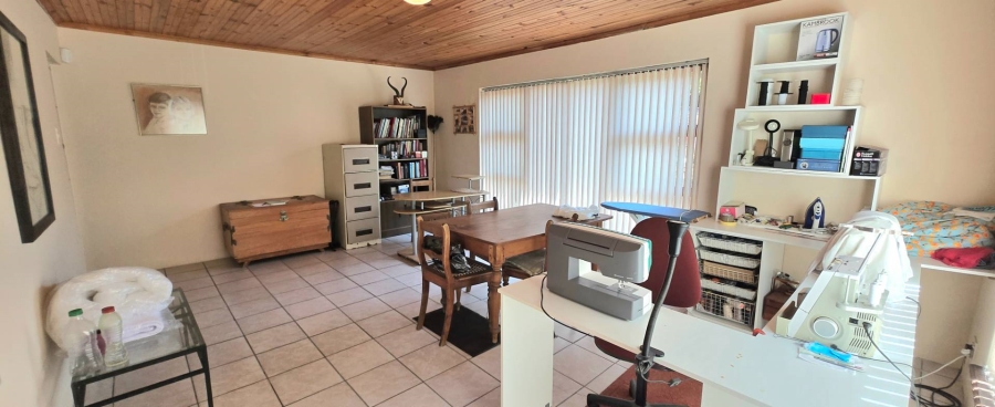 3 Bedroom Property for Sale in Kleinbaai Western Cape